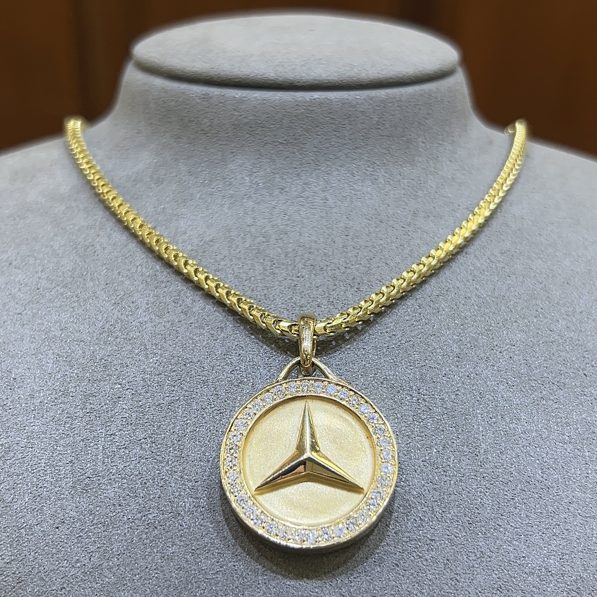 Jewelry Company in Boston