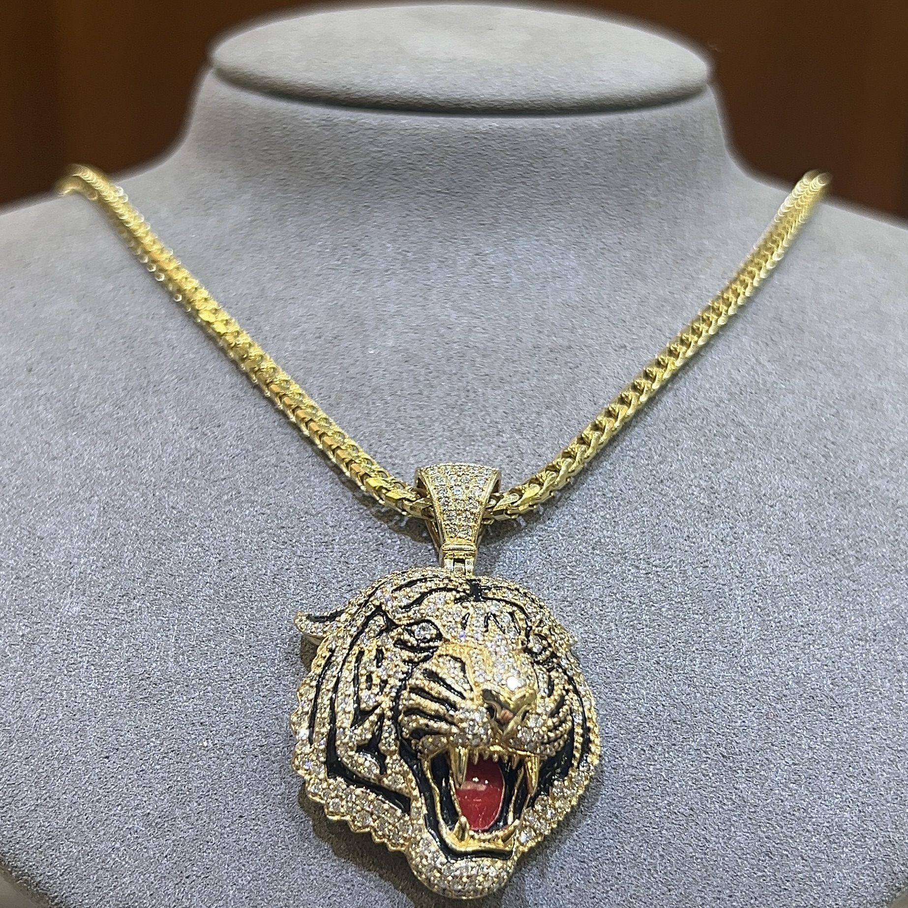 Jewelry Company in Boston