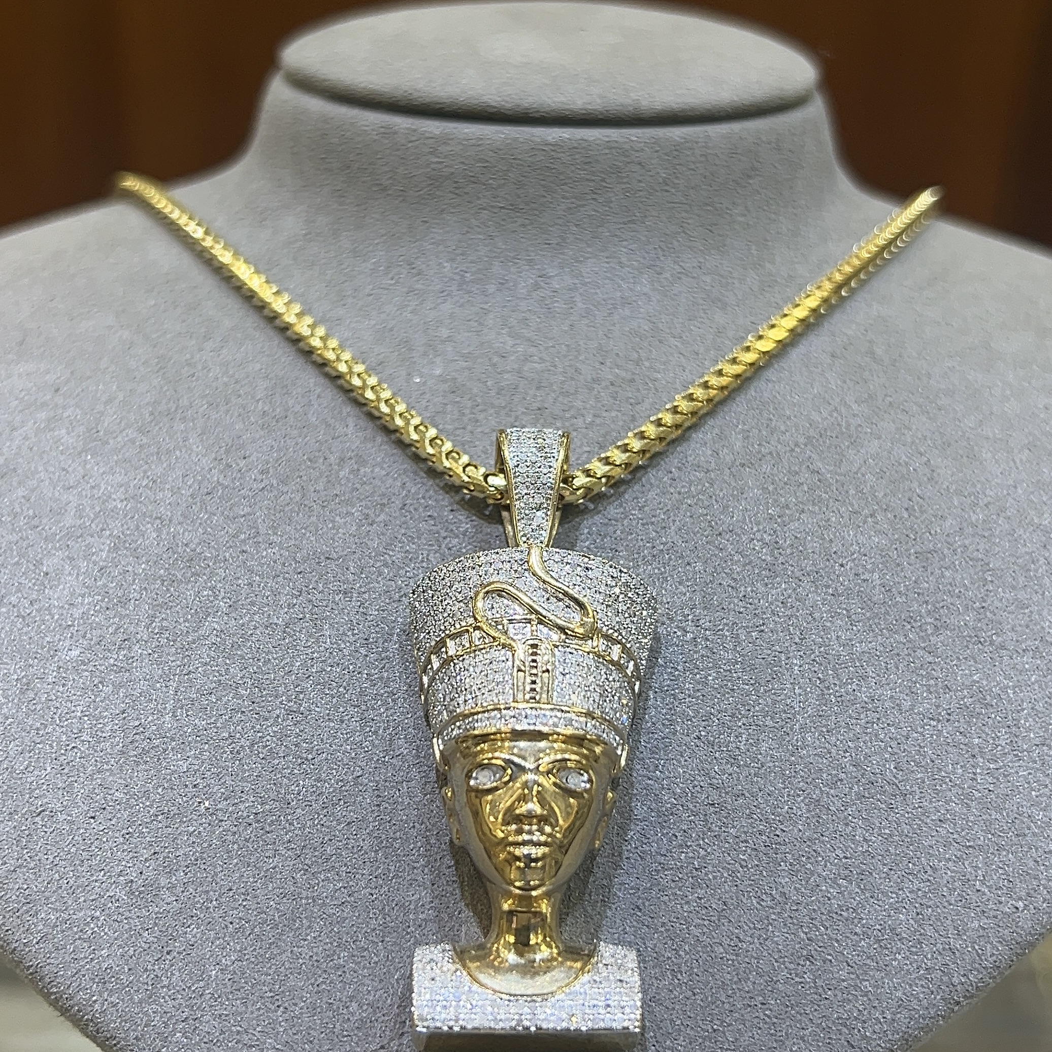 Jewelry Company in Boston