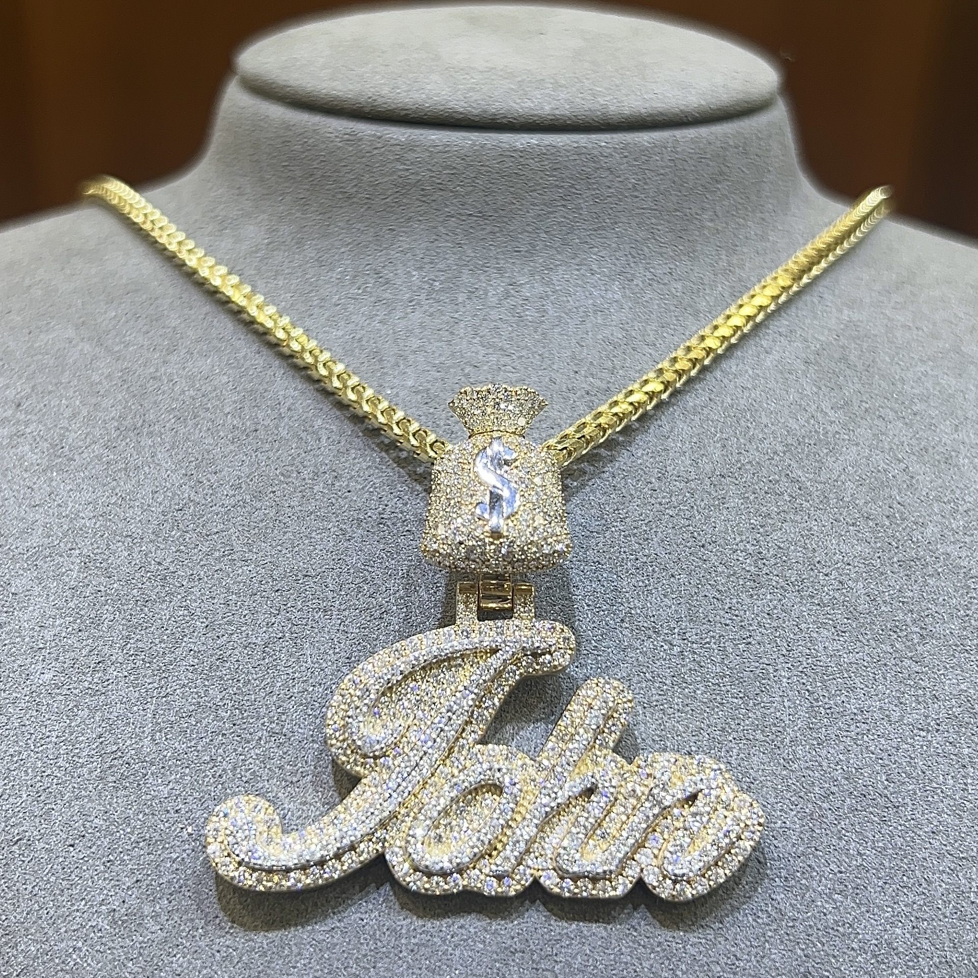 Jewelry Company in Boston