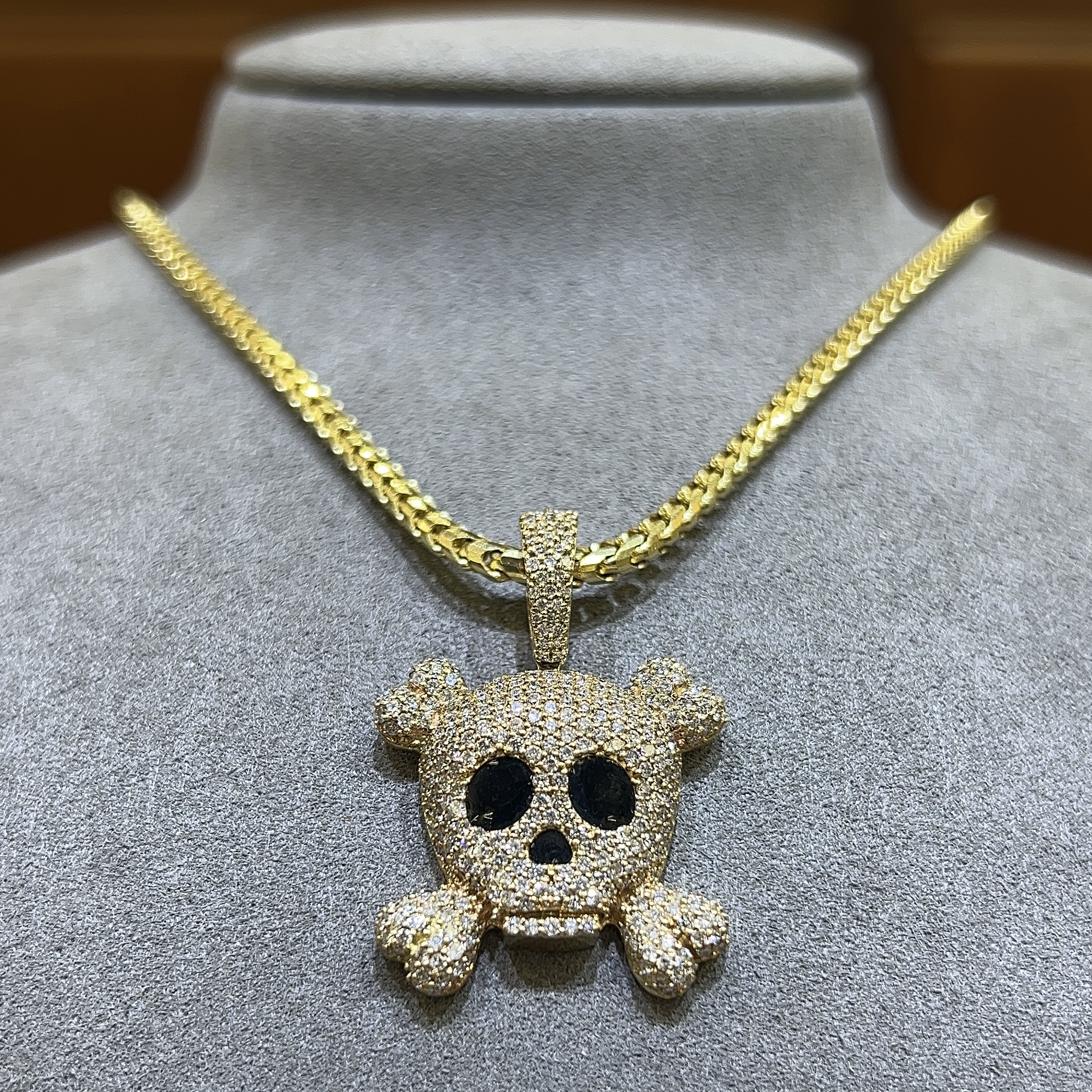 Jewelry Company in Boston